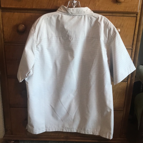 Mens 1851 Arrow Performance short sleeve with 2 hidden front pockets - Picture 3 of 4